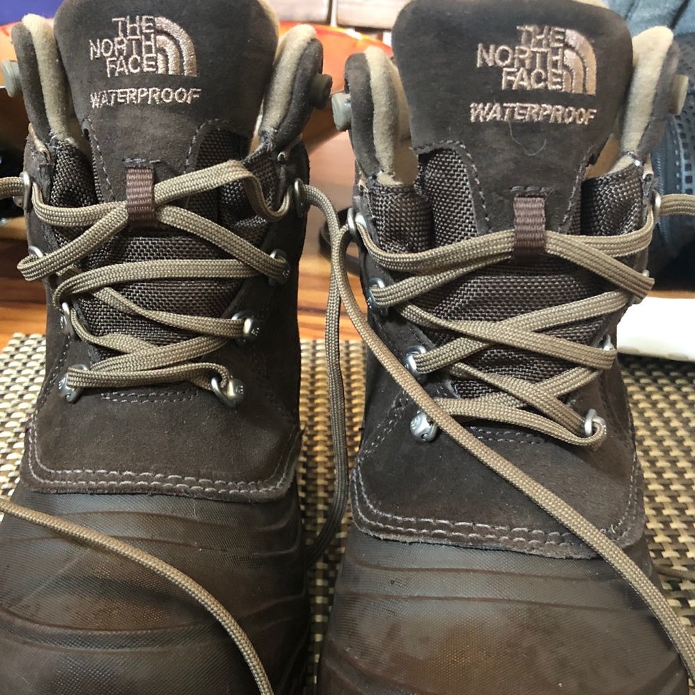 The North Face Boys boots